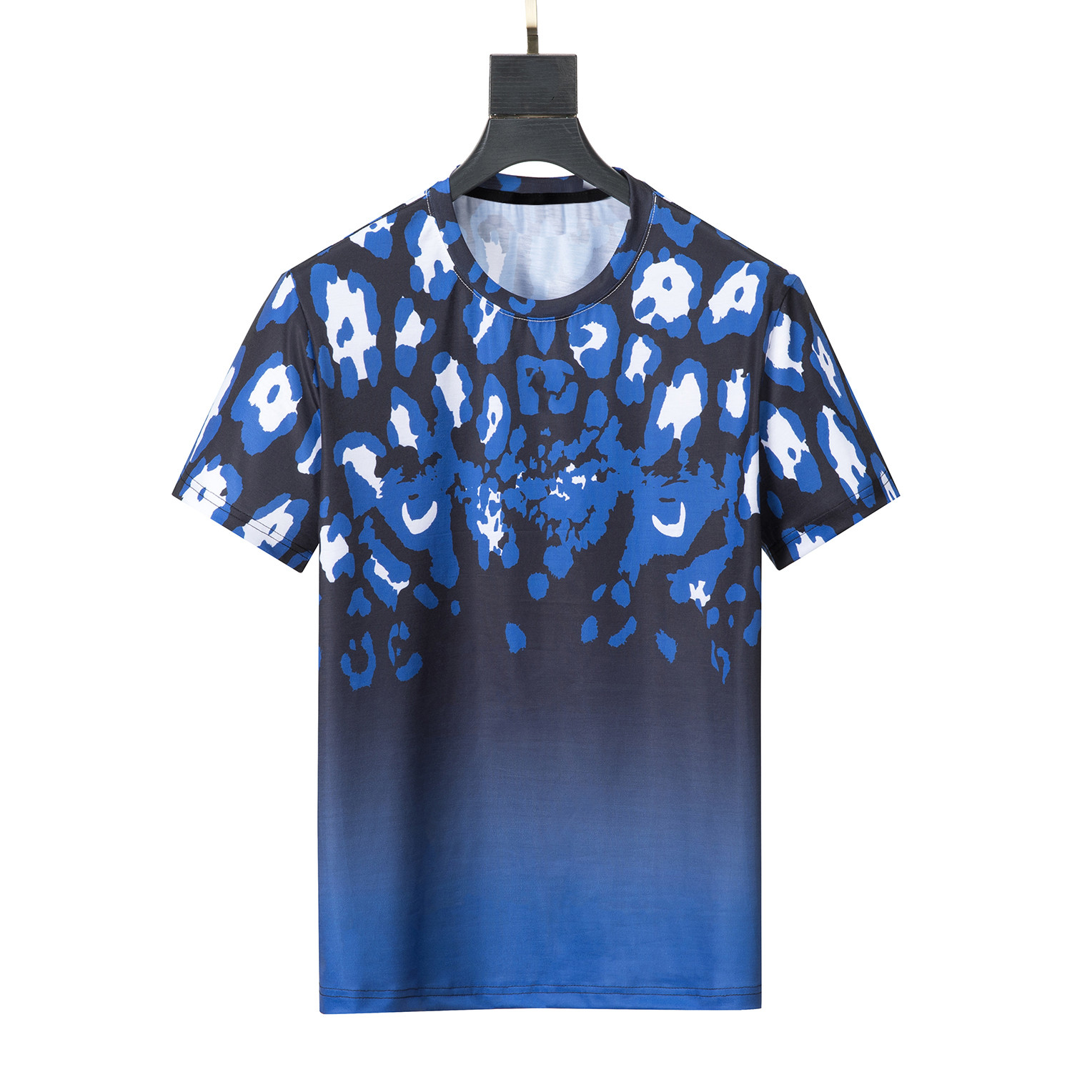 2022 Mens T-shirt Designer pour hommes T-shirts Femmes Mode T-shirts avec lettres Casual Summer Sleeve Manches Homme Homme Tee Vêtements Asiatiqu