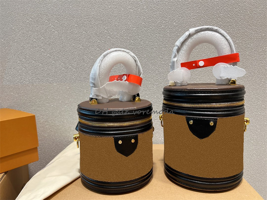 

Women Designers Bucket Drum bag Crossbody Luxury Flip Cover Classic Series Super Versatile Top Hardware Leather lady Messenger bags Handbags Wallets high Quality, Pack