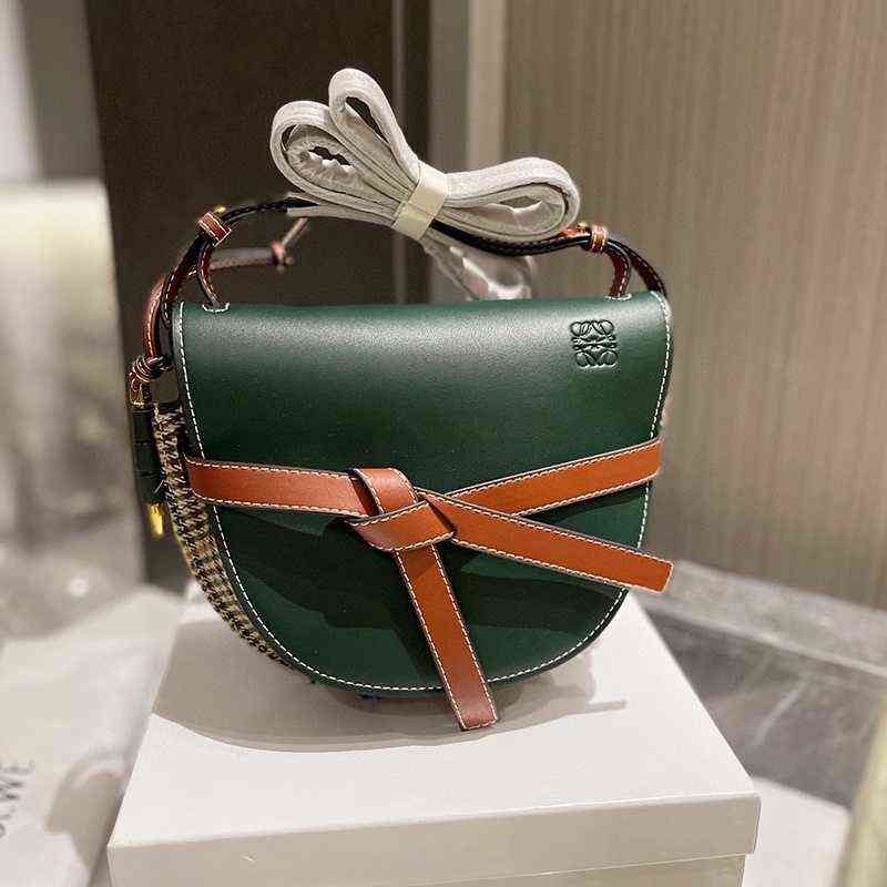 

Designer bags Loew's woman's fashion handbag high level shoulder bag E8W6, Green