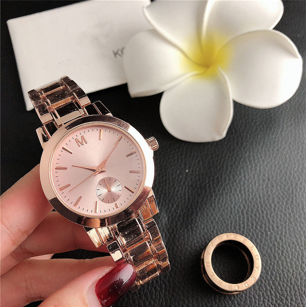 Montres de marque femmes fille luxe 3 broches cadran simple grandes lettres Style métal acier bande montre-bracelet à Quartz
