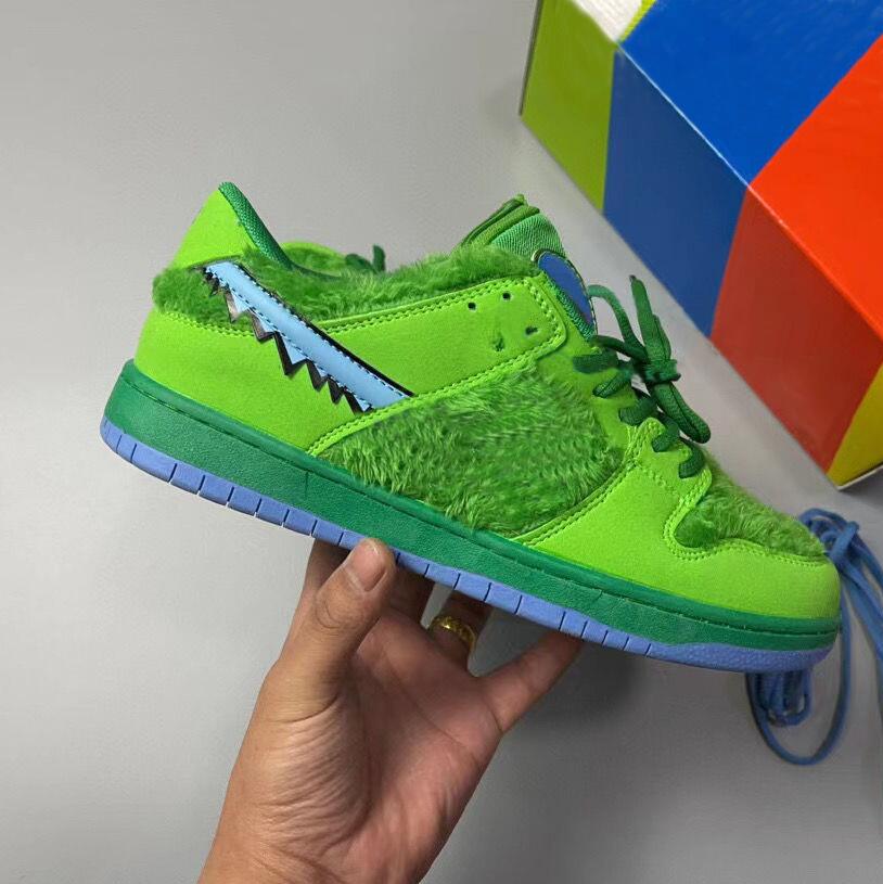 

2022 Fashion Non-Slip Casual Flat Shoes For Men Women Low Cut Lace-Up Sneakers Trainers Outdoor Comfortable Wear-Resisting Unisex Zapatos Skateboard Shoe 36-44 ZG19, Orange