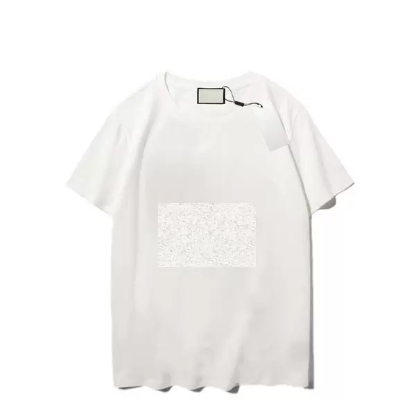 T-shirt pour hommes Designers Chemises Summer Mens Shirt Tops T-shirts Femmes Broidered Cotton Hip Couples extérieurs