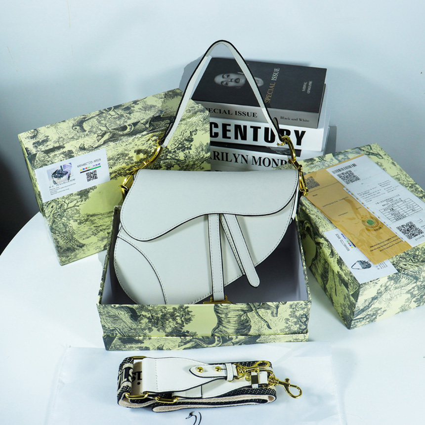 

designers bags Women Shoulder bag handbag Messenger Totes Fashion Metallic Handbags Classic Crossbody Clutch Pretty 002, Make up the difference