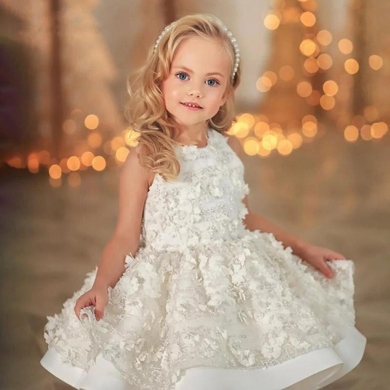 

Girl's Dresses Cute Puffy Baby Girls Ivory White Tulle 3D Flowers Princess Birthday Party Gown Tiered Organza Lovely Kids DressesGirl's