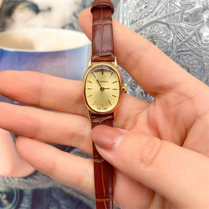 

Luxury womens watches Designer Antique Chinese style watch girls retro niche Mori students small and simple medieval quartz women watch dfvc