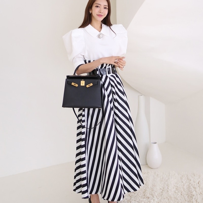 

Summer Women Elegant 2Piece Set Korean Temperament Sweet Puff Sleeve White Blouses High Waist Big Swing Skirt Suit 210526, Photo color