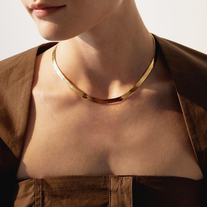 

Pendant Necklaces Punk Flat Blade Snake Link Chain Choker Necklace Gold Silver Color Stainless Steel Neck Chains For Women Jewelry ChockerPe