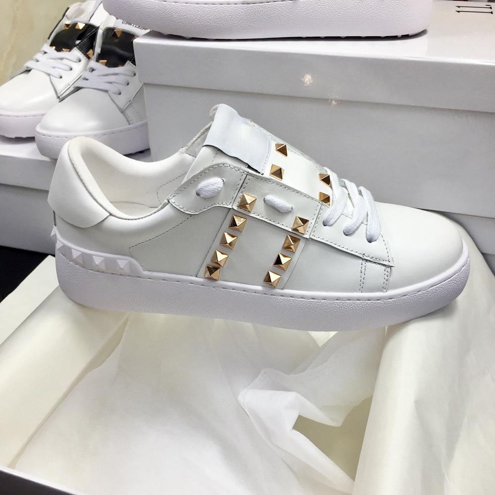 

Designer Casual Shoes mens womens silver Patchwork Trendy Luxury Sneakers Punk Rivets Low Genuine Leather Skateboard Studded Fashion Sport S, Color 1