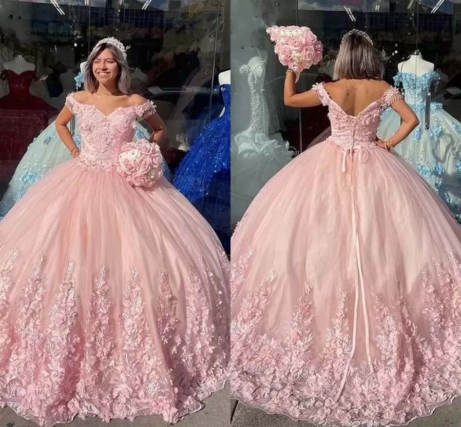 2022 Robes de quinceanera rose avec avec plies de traits de trains de swee en tulle en tulle en dentelle à fleurs 3D plies 15 16 Robe de bal d'an