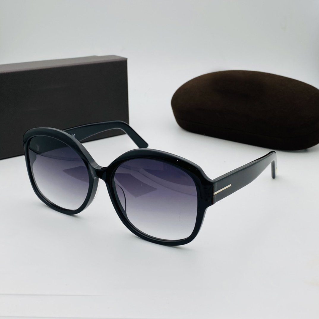 

Irregular Sunglasses 0919 Chiara Black Smoke Woman Fashion Summer Sun Shades Sonnenbrille UV400 Protection Eyewear Top Quality