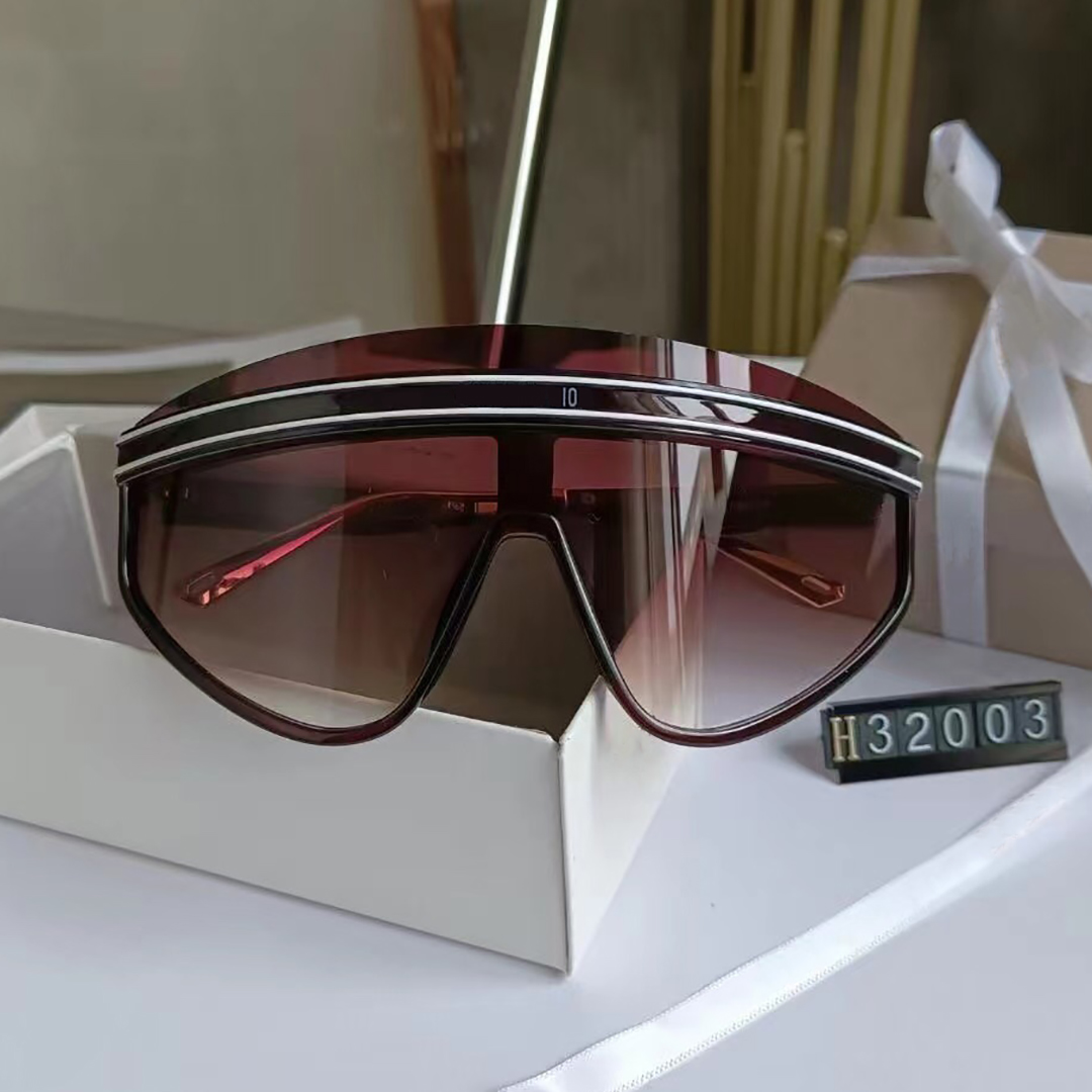 

Desingers Cycling Dazzle Large Frame Sunglasses Luxurys classic Frog Glasses Men and Women Driving Sunglass LeisureBeach Cool Sun Glass Vacation Leisure pretty ni