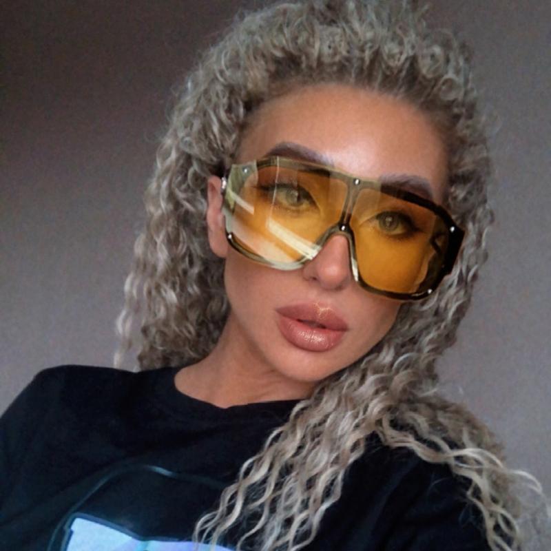 

Sunglasses 2022 Fashion Luxury Designer Oversized Square Men Women Vintage Big Frame Sun Glasses Mirror Rivet Shades UV400