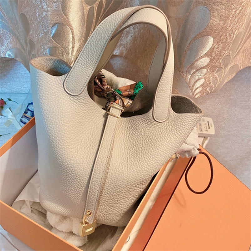

Simple Small PU Leather Bucket Bags For Women High Quality Fashion Shoulder Handbag Female Travel Shoulder bags 220401, White
