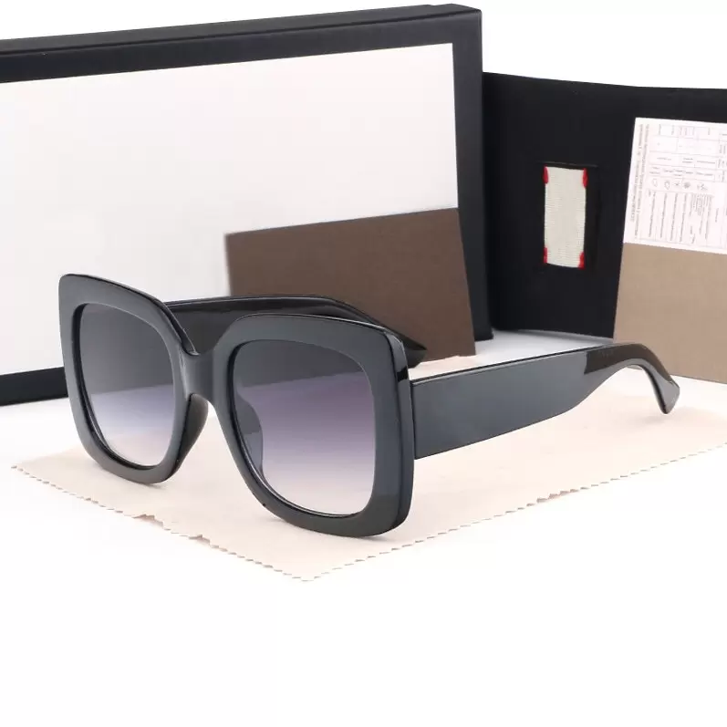 

Luxury Designer Sunglasses Men Eyeglasses Outdoor Shades PC Frame Fashion Classic Lady Sun glasses Mirrors for Women