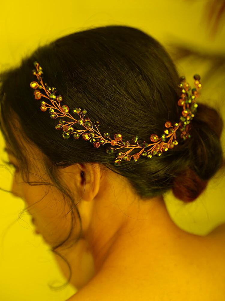 

Headpieces Bridal Headwear Tiaras Wedding Bohemian Hair Comb Green Headpiece Handmade Bride To Be Head Jewelry Crystal Headbands For WomenHe