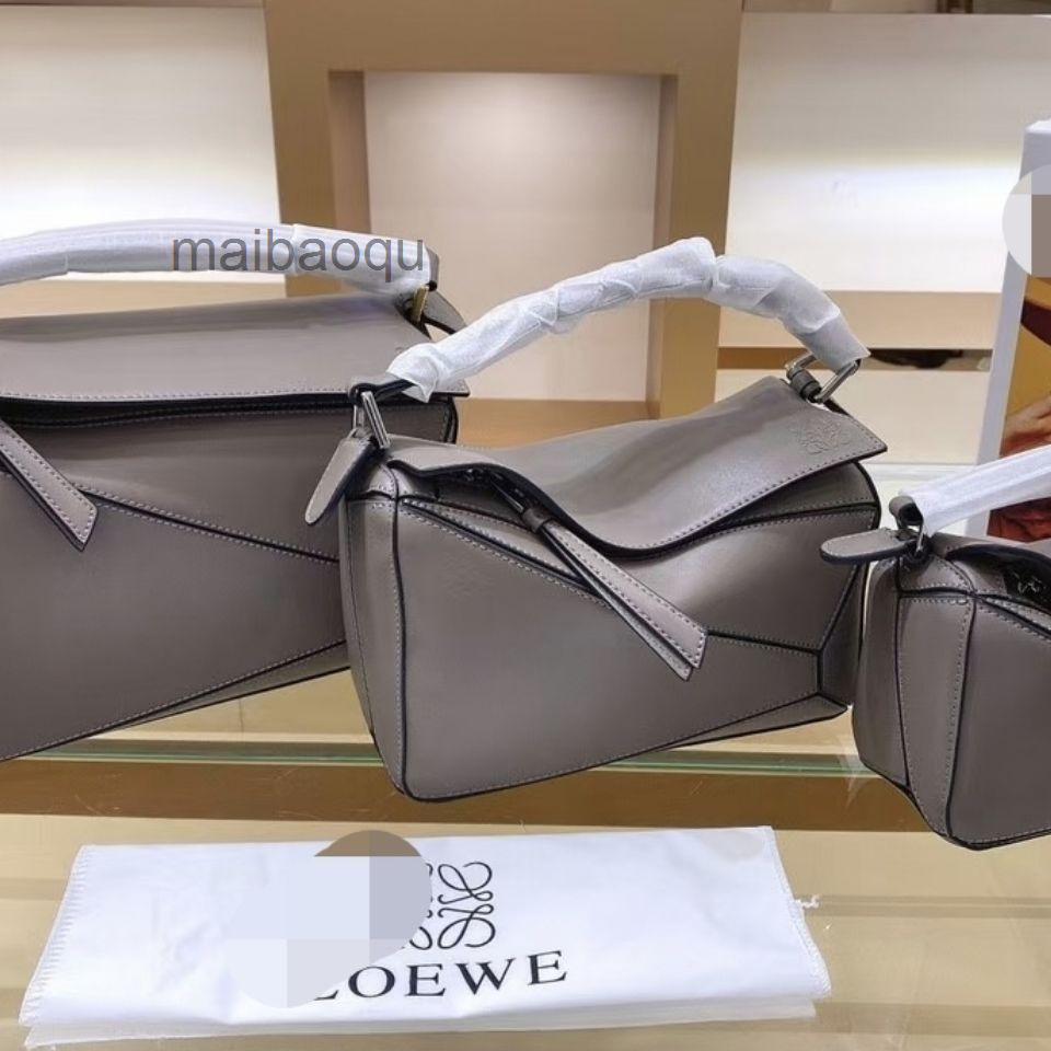 2022 Bag Puzzles LOE / WS Sac de main de sac à main Femmes géométriques Lingge épisser la main-d'œuvre à la main à la mode