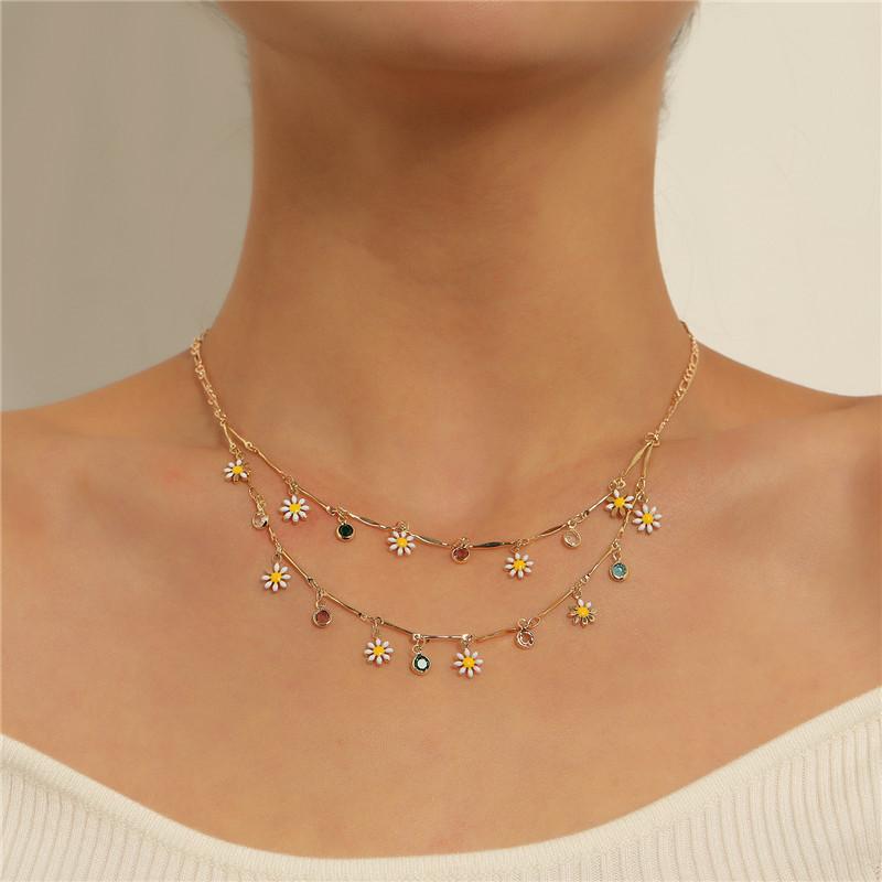 

Chokers Fashion Daisy Flower Choker Necklaces For Women Multicolor Double-Layer Kpop Female Jewelry Luxury Party Accessories 2 ColorChokers