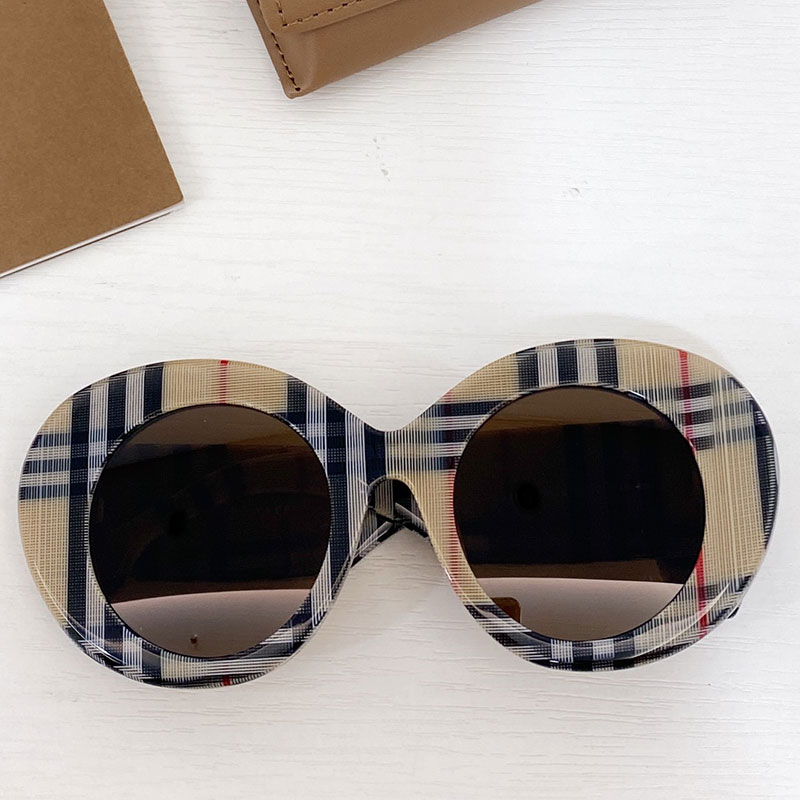 Lady Vintage Check Oval Frame Lunettes de soleil B4370 COULEUR Antique Jaune femmes mode style top haute qualité UV400 Dames célèbre marque Lunet