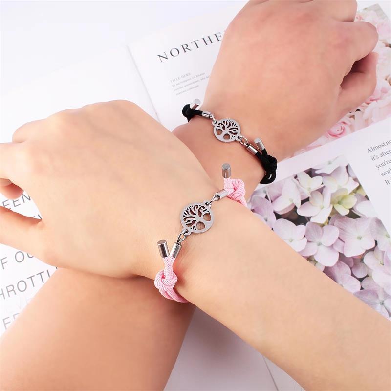 

Charm Bracelets Paired Magnetic Couple Charms Tree Of Life Pendant For Lovers Aesthetic Friendship Bangle Fashion Jewelry