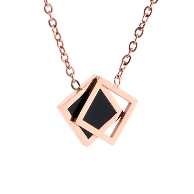 

Pendant Necklaces Stainless Steel Double Layer Square Dislocation Black Shell Necklace Female Non-fading Fashion Rose Gold JewelryPendant