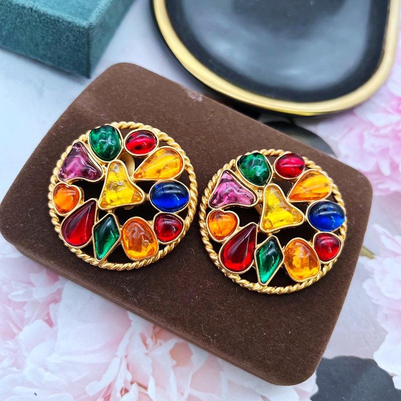 

Clip-on & Screw Back Colorful Round Big Clip Earrings Irregular Resin Antique Accessories For Women