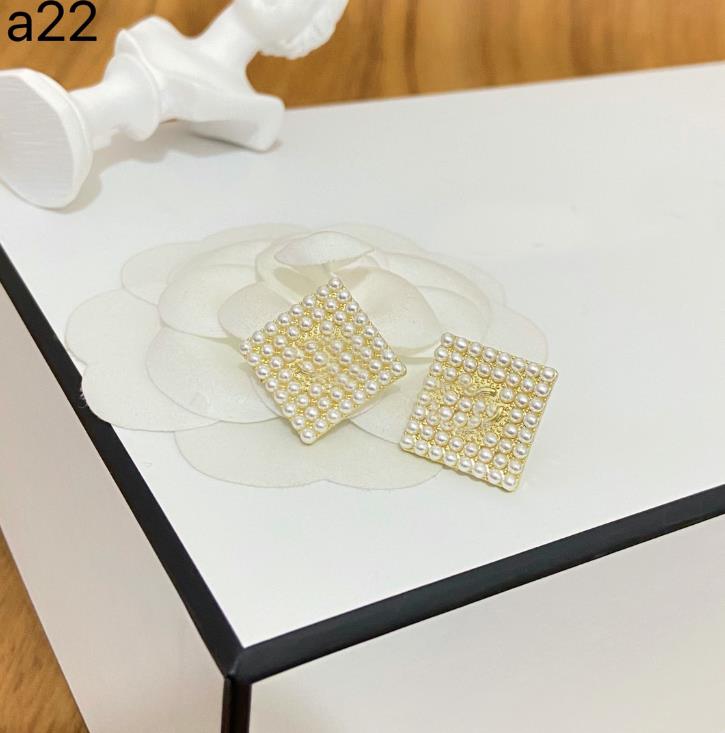 

20style Design 18K Gold Plated Luxury Brand Designers Letters Stud Mixed Simple Geometric 925 Silver Earrings Women Crystal Letter Earring Wedding Party Jewelry