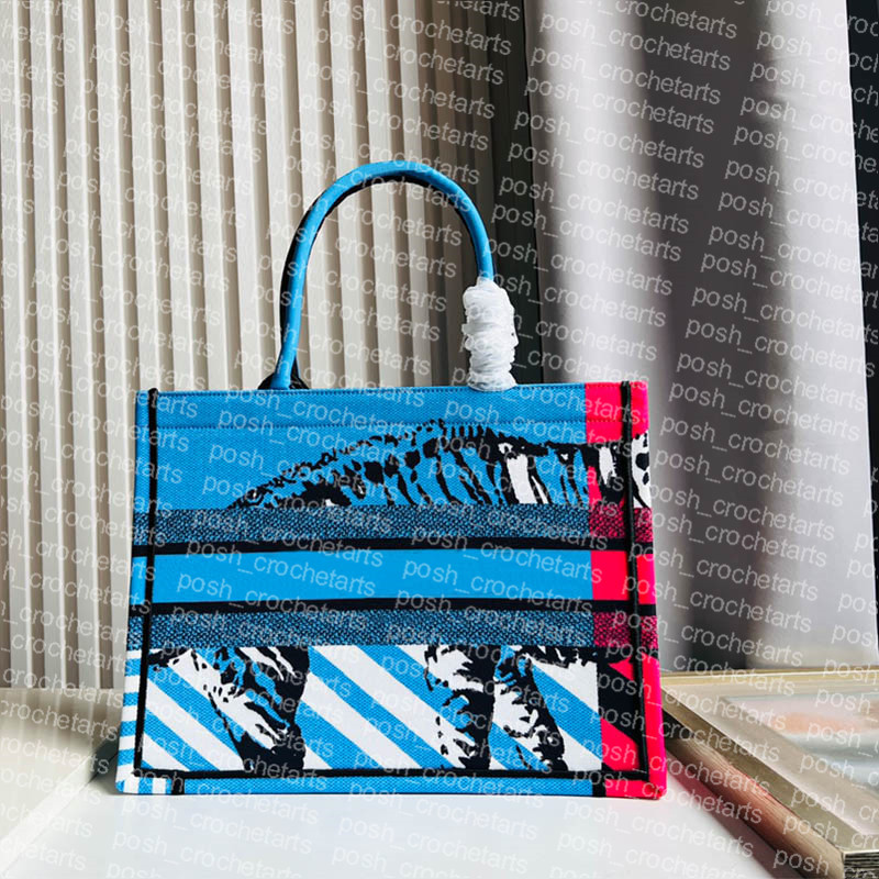 

Canvas Tote Bag For Women's Handbag Purses Palm Jungle Totes, Pink tiger