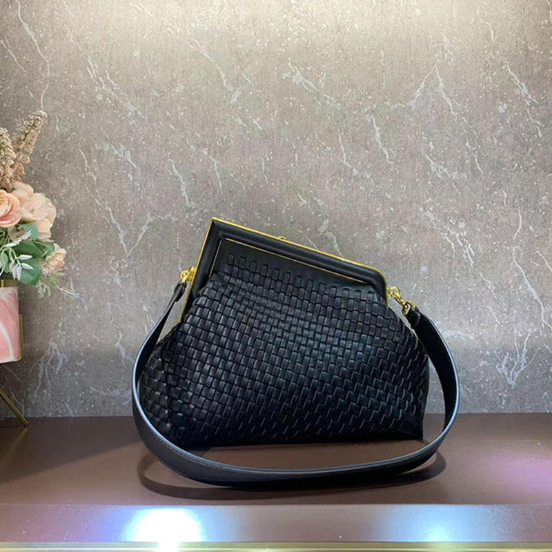 

Leather Woven Bag Crochet Bags Clip Bag Crossbody Clutch Bags Women Braid Handbag Top Quality Shoulder Dinner Bag Purse Large Sequin Classic Letter Magnetic Hasp