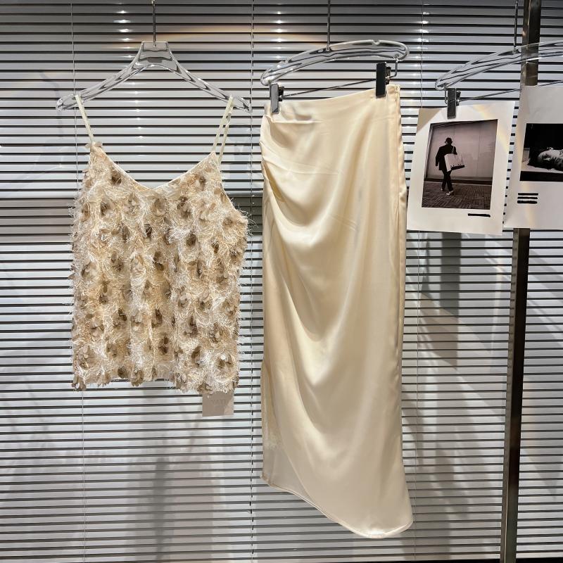 

Work Dresses Sequin Bright Silk Suspender Camis Crop Tops + Mercerized Cotton Skirt Beige Summer Women Two Piece Set, As pic