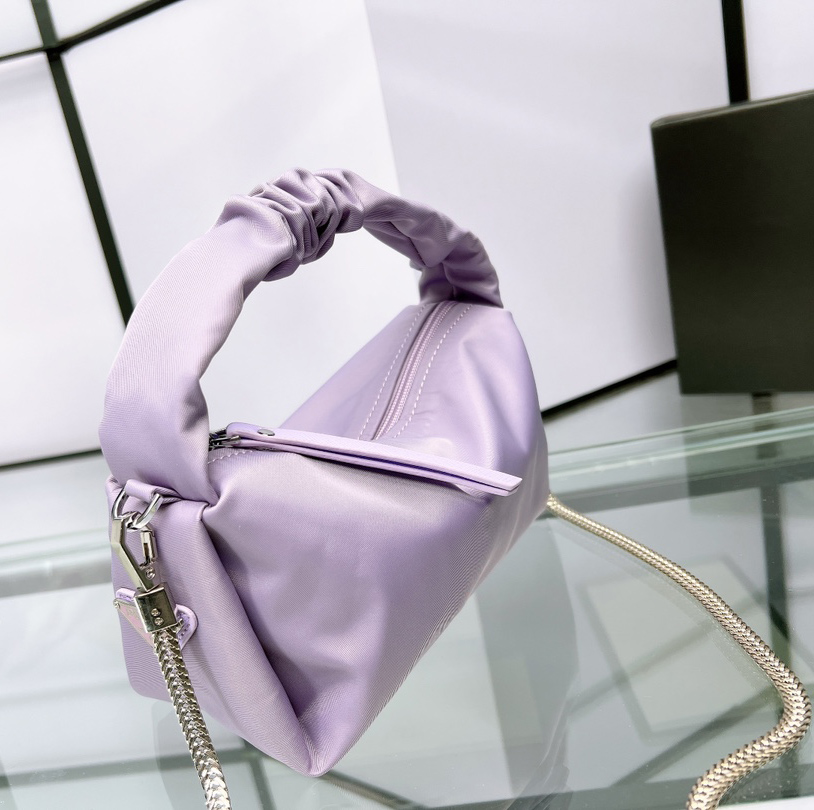 

Designer Bags Nylon Hobos Women Shoulder Bags 2022 New Fashion Ladies Handbag Triangle Logo Messenger Casual Versatile Practical Mini Chain Bag 20cm, Color 7
