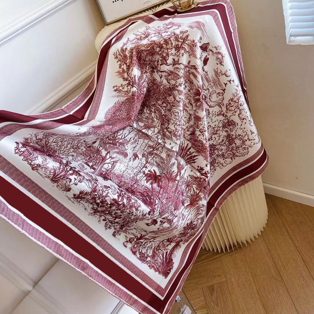 

22ss 23style 90*90cm Summer Spring Letter Print Silk Scarves Pashmina Wraps Classic Long Shawl Fashion Print Silk Satin Shawl Wrap Head Bandana