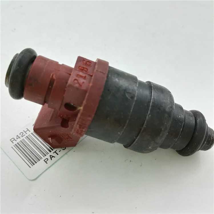 

PAT NEW Fuel injector 078133551BA For Audi A4 A6 VW Passat 2.8L 037906031AC