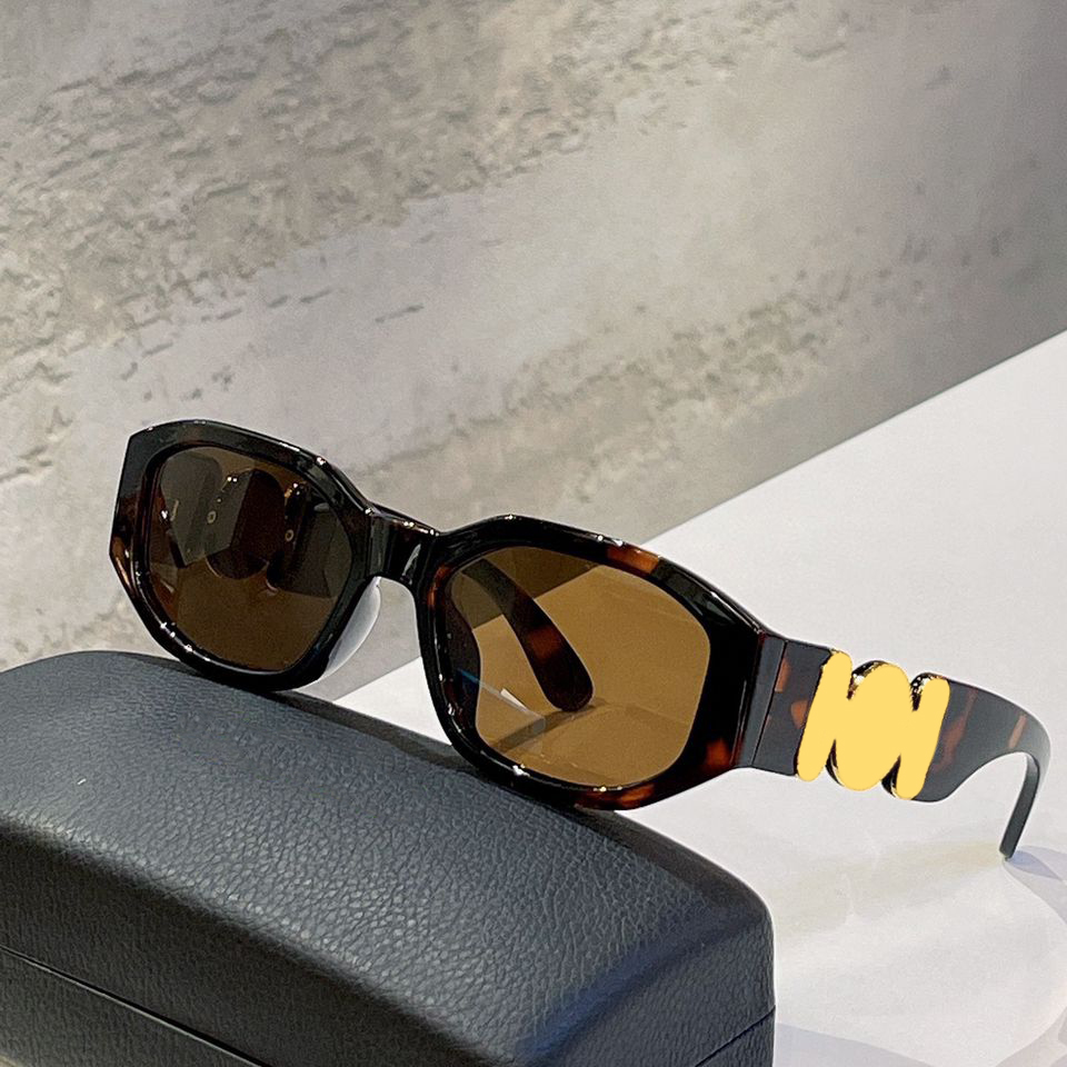 

Summer Sunglasses For Men Women 4361 Style Anti-Ultraviolet Retro Plate Plank Full Frame Random Box