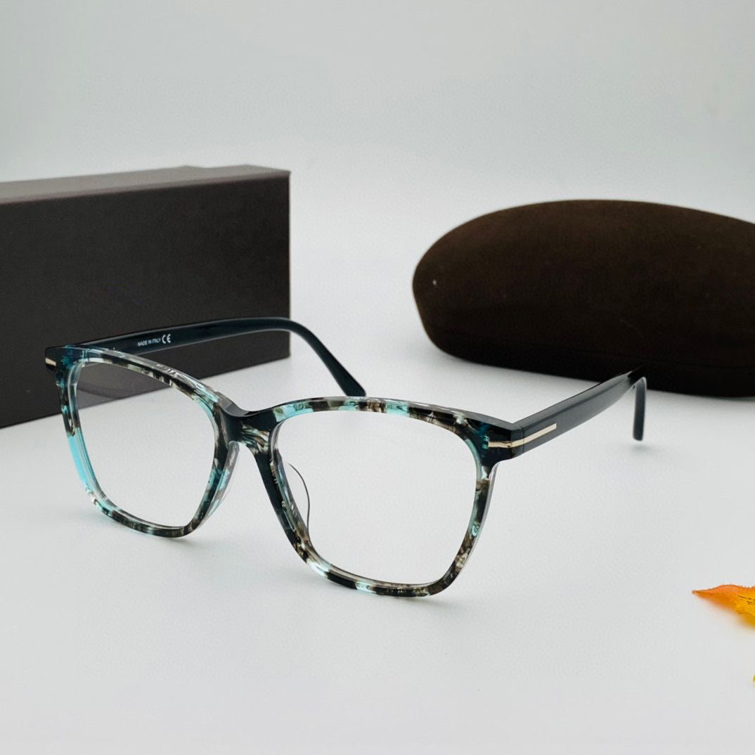 

Womens Eyeglasses Frame Clear Lens Men Sun Gasses Top Quality Fashion Style Protects Eyes UV400 With Case 5762