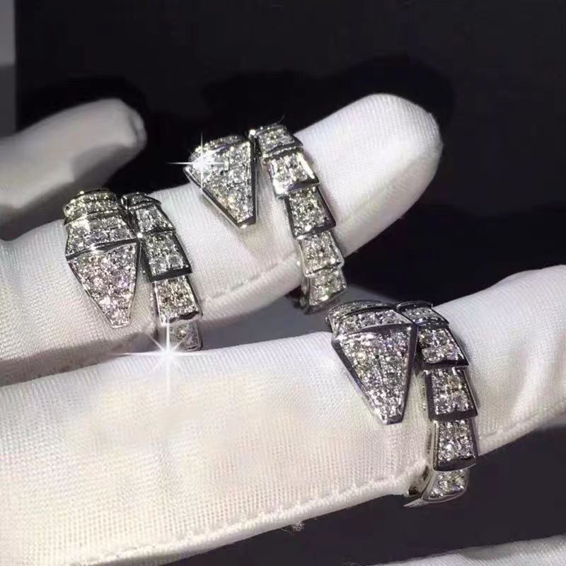 

2022 Jewelry Engagement rings Luxury ring for women cjeweler moissanite brandjewelry8 mens designer belts Diamond ring loves show personality wholesales