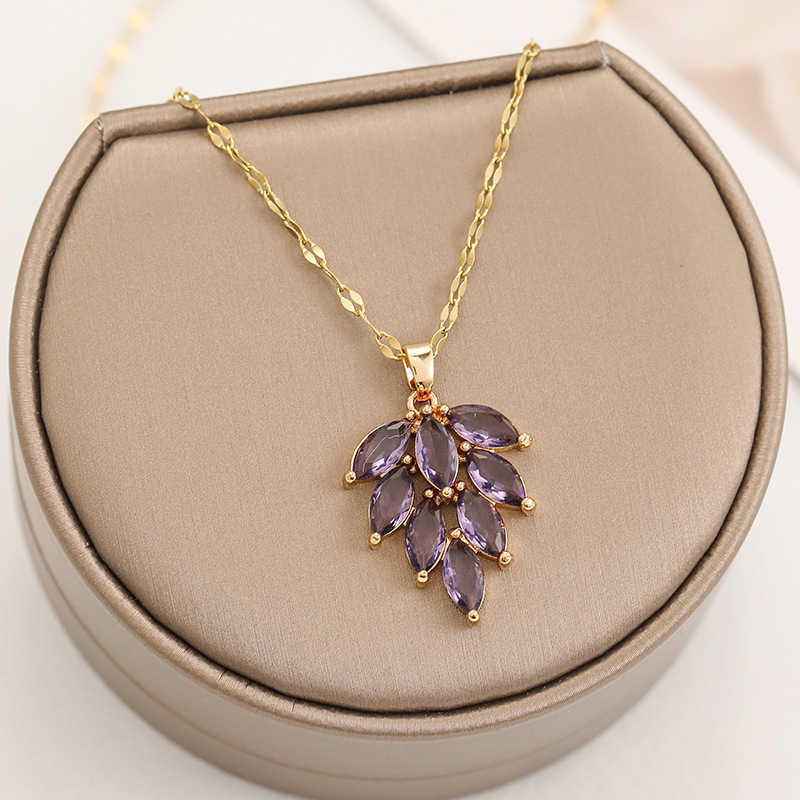 Necklaces for Women Animal Necklace Costume Natural Abalone Shell Pendant Plated Silver Stone Bubblegum-image-748976277