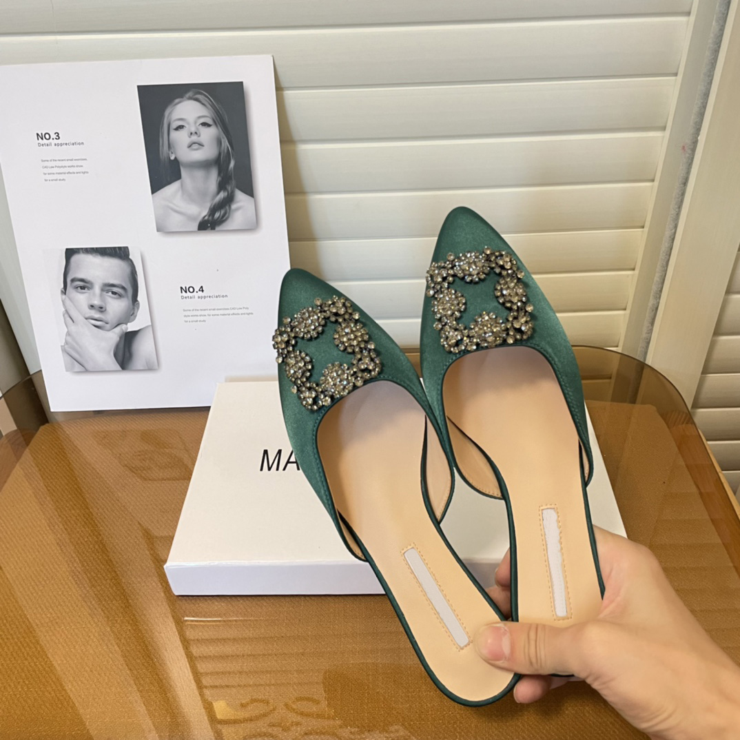 

Rhinestone buckle silks satins pump shoes slipper Women Hangisi Slides Slip On Manolos Jewel Mules Blahniks Slippers Pointed Toe Flats Crystal Dress, Black