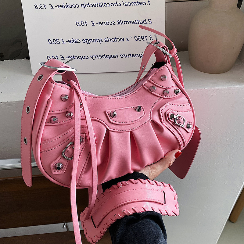 Single Underarm Bag Female 2022 Spring Versatile Messenger Rivet Semicircle Bags Trendy Baguette Mini Shoulder Handbag Casual