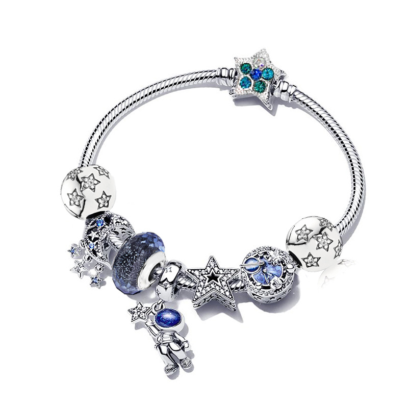 925 Perles de charme en argent enrôlent astronaute Earth Ladies Bijoux Cadeau Tassel Moon Star Perle Fit Charms Bracelet Bijoux DIY ACCESSOIRES