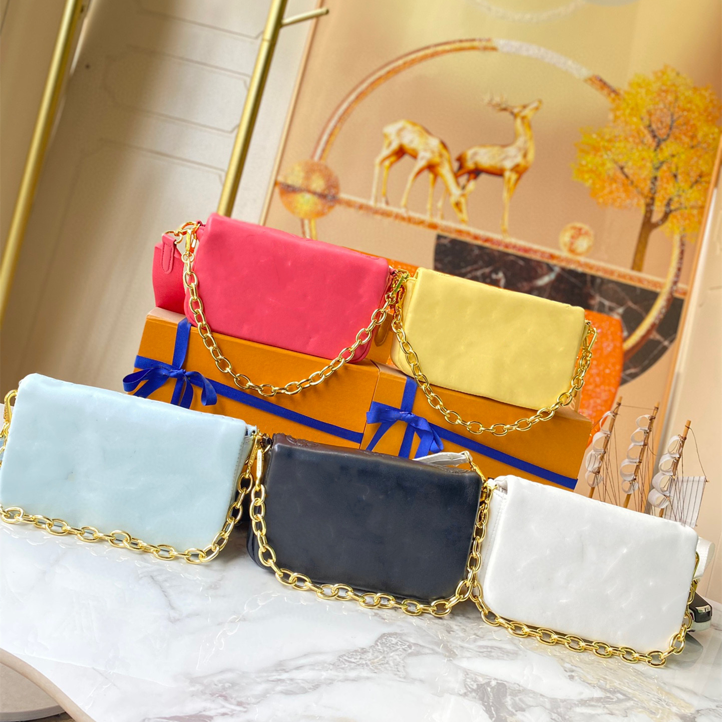 

5A High quality Chain Bag 81398 Ladies embroidered magnetic clamshell cross-body bag with hand-stitched thread, Yellow