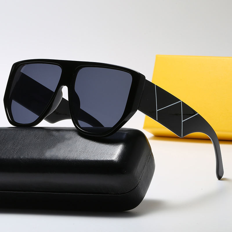 Lunettes de soleil designer petit visage Nouvelle protection des yeux Lunettes de soleil mode Fashion Middle Frame Sunshade Sunshes Protection de