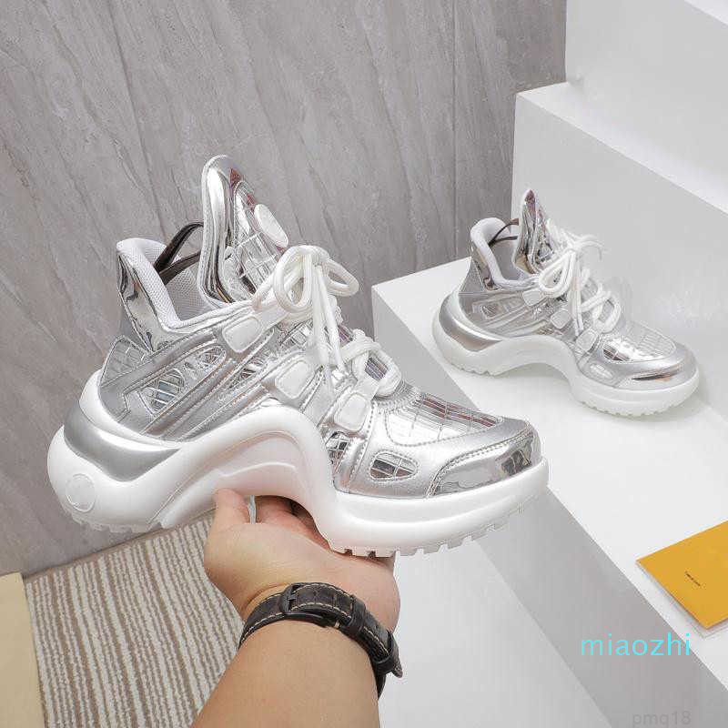 

2022 Luxury Designer Archlight Runway Dress Shoes Lace Up in Metallic Silver Trainer Trainers Leather Sneakers, 18