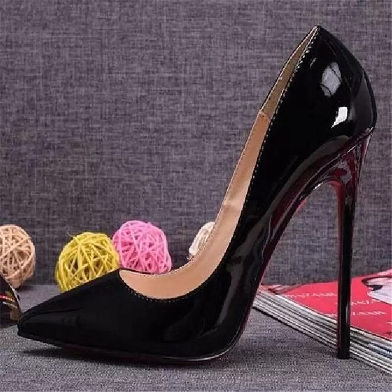 2022LUXURY Designer Design Top Quality Femmes Chaussures Red Bottoms So Kate Styles 8cm 10cm 12cm High Talons Nude Couleur de cuir véritable