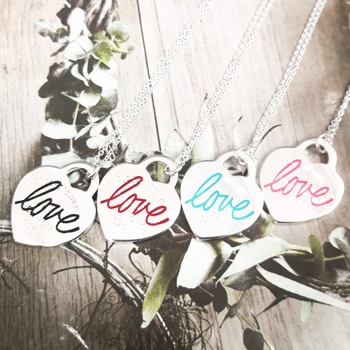 

NEW 100% 925 Sterling Silver Heart Necklace Blue tag for Womens Men Classic t Pendant Charms Designer Necklaces Luxury Brand Jewelry couple's wedding return love gifts