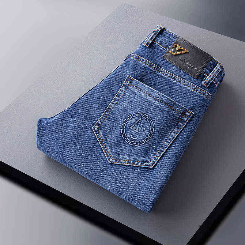

Winter Autumn Fashion Brand Aj Embossed Jeans for Young Men Korean Version Elastic Slim Straight Cotton Blue Pants, F177