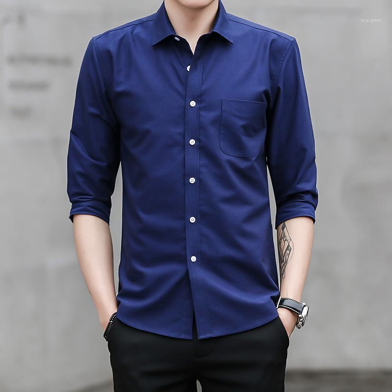 

Three Shirt Designer Men Quarter 2022 Short Sleeve Oxford Dress With Chest Pocket Cotton Male Casual Solid CS75 Men's Shirts, White