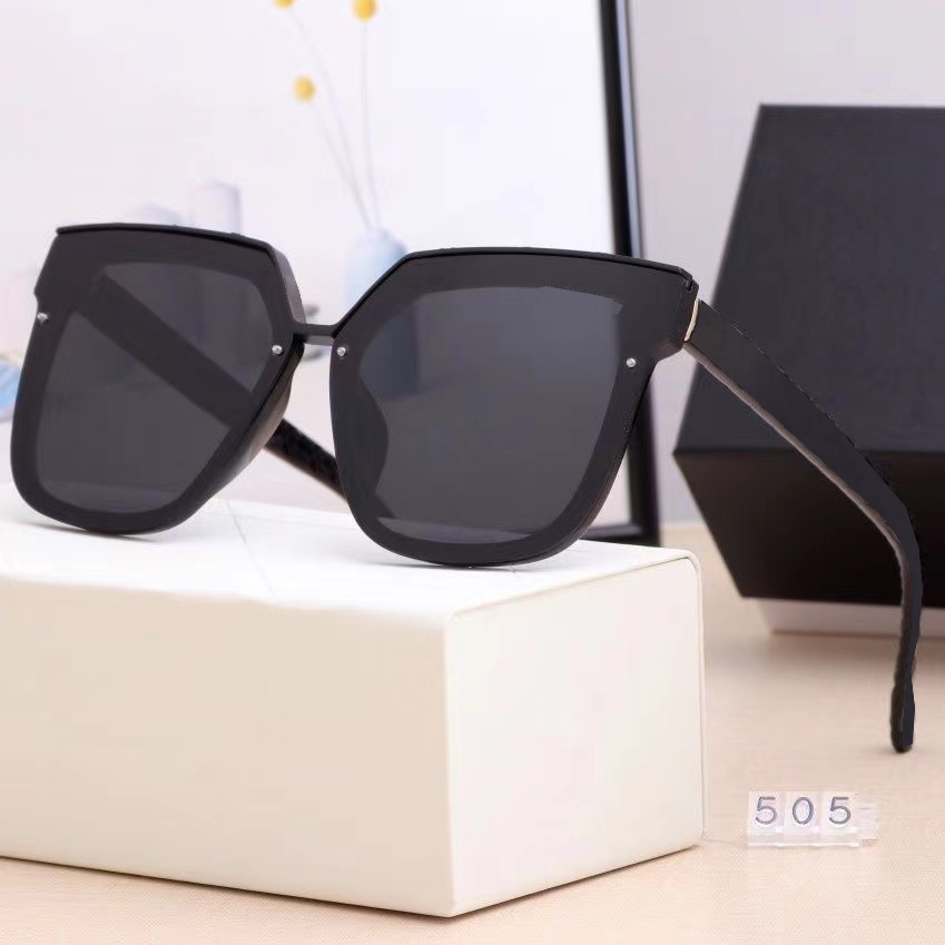 

Designer Sunglasses Beach Sunglasses for Woman Man 5 Color Optional Good Quality Unisex Brand Glasses Polarized UV400 with box