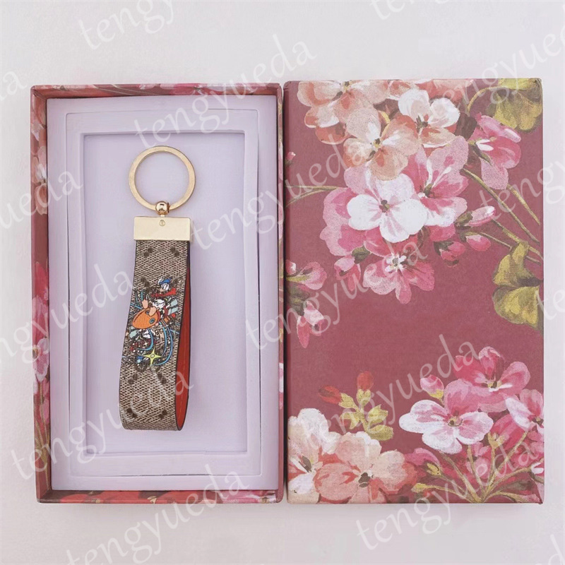 

with Box Keychain Key Chain Buckle lovers Car Keychain Handmade Leather Keychains Men Women Bags Pendant Accessories