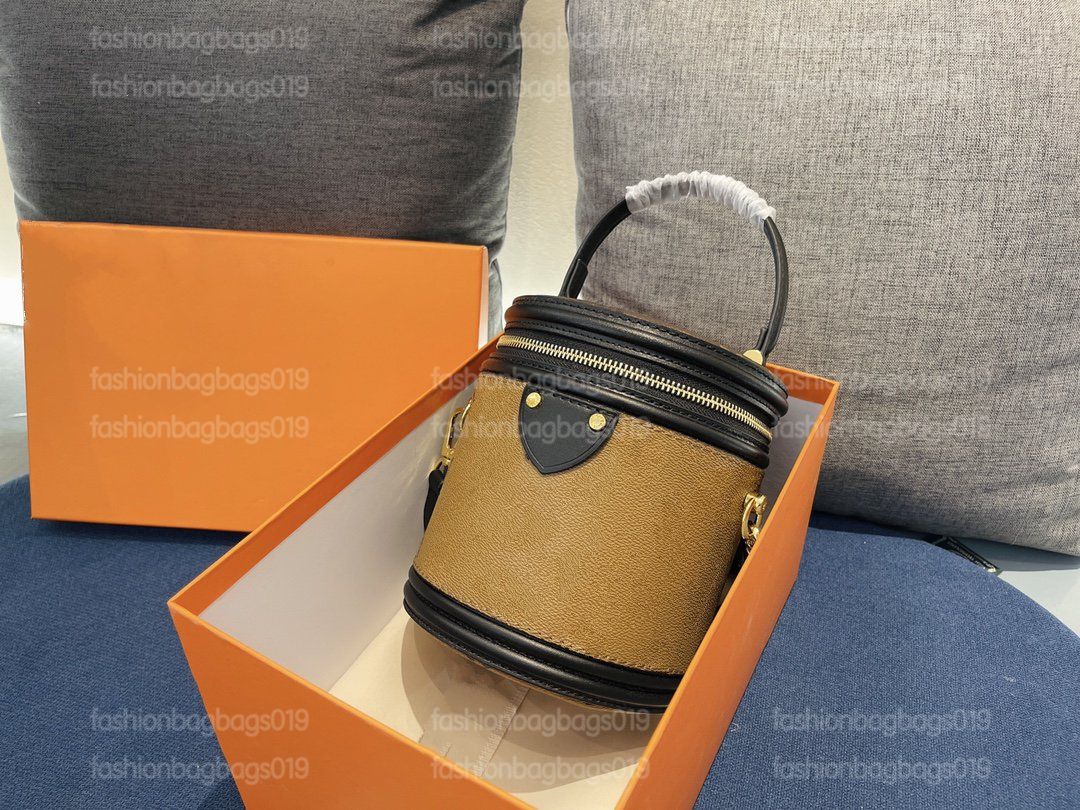 

SPEEDY Bucket Bags Retro Monograms Brown Leather Outdoor Vintage Adjustable Shoulder Bag Luxury Desinger Womens Bag