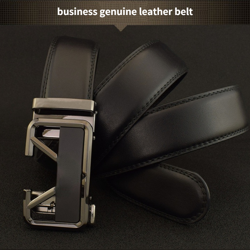 

2022 TopSelling Men's V letter leather Designer belt young people fashion party wedding luxury automatic buckle Classic luxury belt, Green